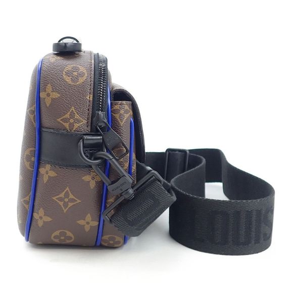 Louis Vuitton Macassar S Lock Messenger Monogram Shoulder Bag - Picture 4 of 8